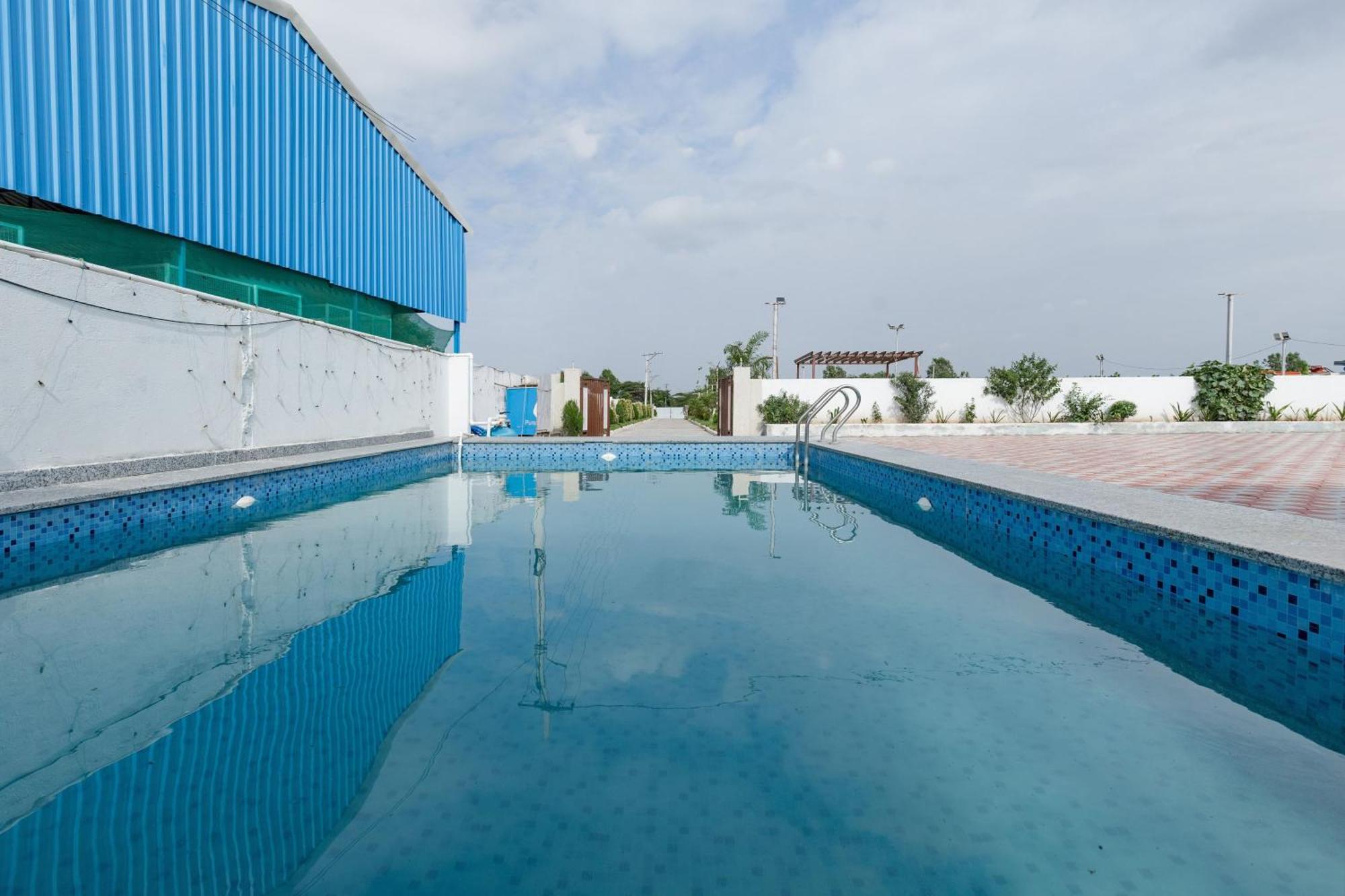 Aqua Lagoon Villa By Secret Turtle Pvt Pool Private Lawn Secundurabad Exterior foto